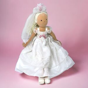 PLAY WONDER Bride 18” Plush Play Doll Wedding Dress